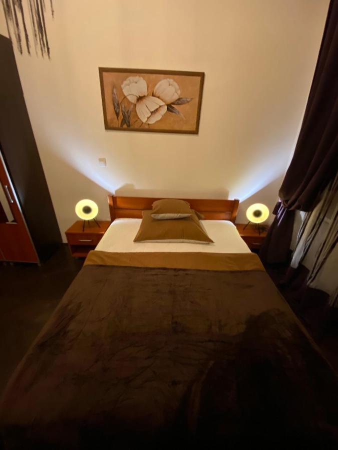 Apartament Location In The Heart Of The City, 2 Bedrooms, 2 Bathrooms
